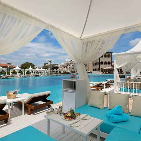 Mardan Palace アンタルヤ