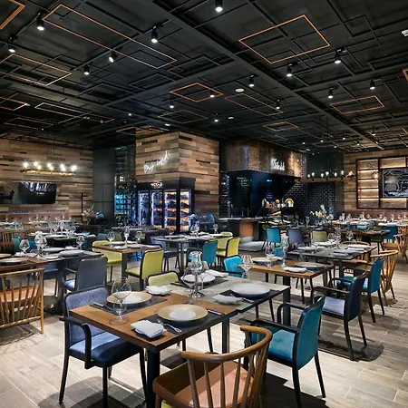 Complex Mardan Palace