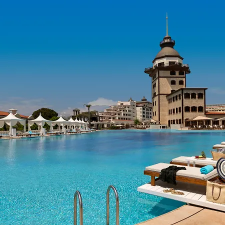 Titanic Mardan Palace