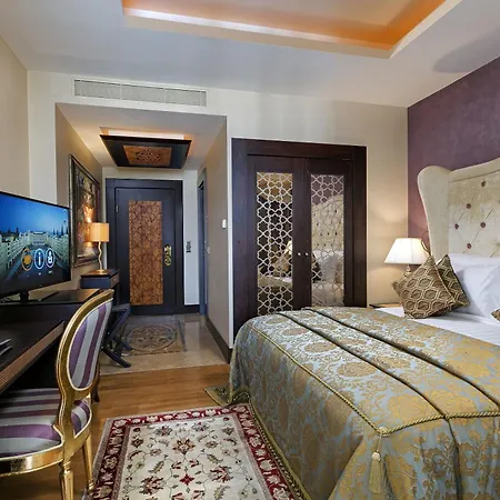 Titanic Mardan Palace Antalya