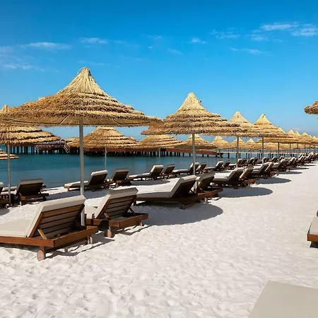 Курортный комплекс Titanic Mardan Palace